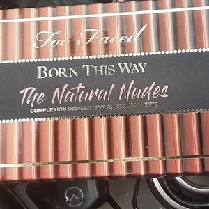 Too Faced Eyeshadow Pallette